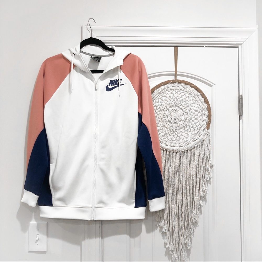⚡️NIKE ZIP-UP HOODIE⚡️